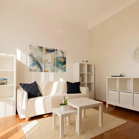 Apartment Metro Bernini Elegante Con Netflix E Wi-fi